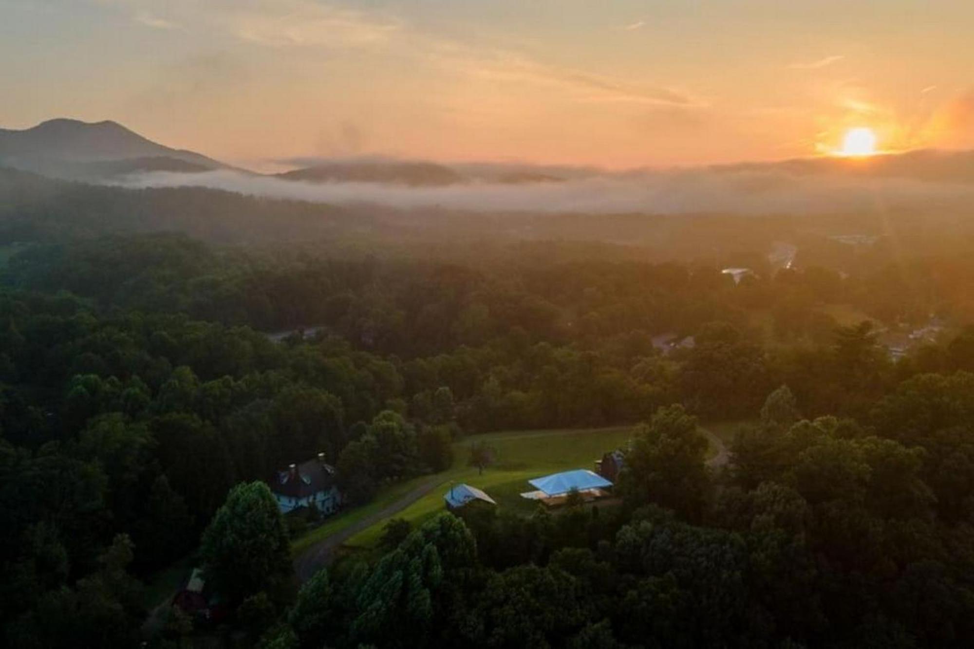 Log Cabin Stunning Mountain Views On 12 Acres Candler Eksteriør billede